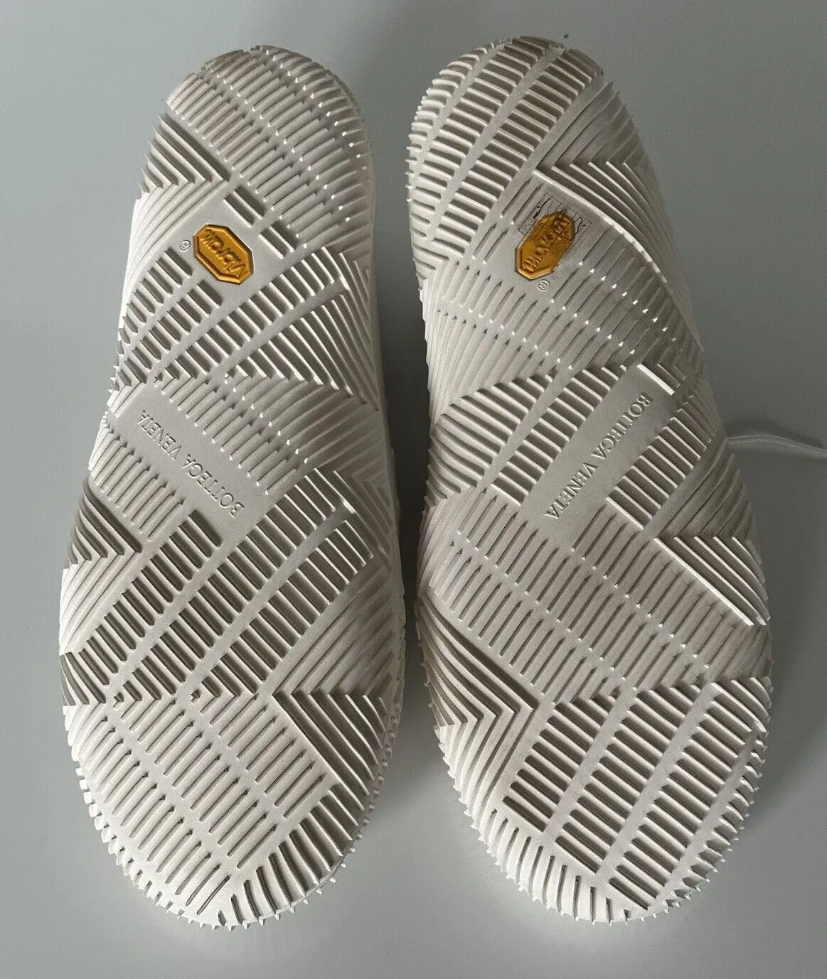 NIB $750 Bottega Veneta Tech Knit Rubber White Climber Sneakers 11 US 658725 IT