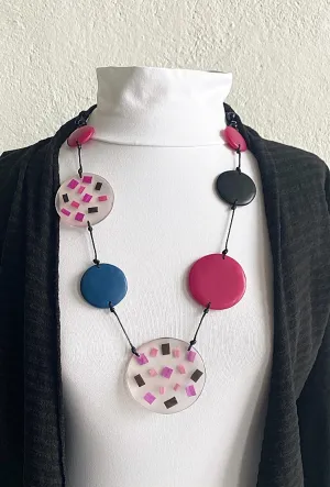 Round Resin Leighton Necklace